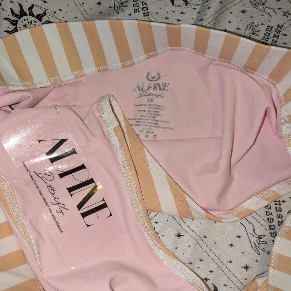 Alpine Butterfly cheeky bottoms size 3x - Picture 3 of 3